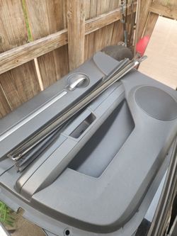 Dodge charger 2008 door panel