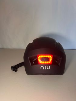 NIU - Electric Scooter Helmet with LED Light-Large - Black