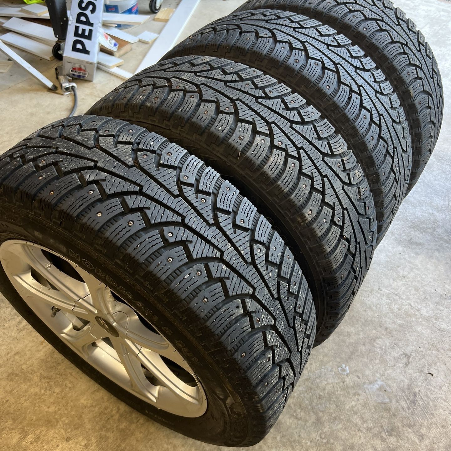Snow Rim Like new studded snow tires and wheels for Sale in North Bend, WA - OfferUp