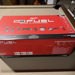 Milwaukee 7- Tool Combo Kit