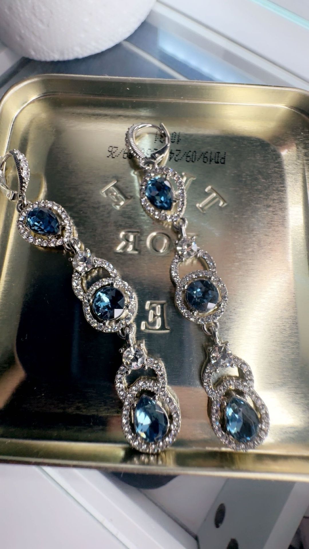 blue sliver dangle earrings
