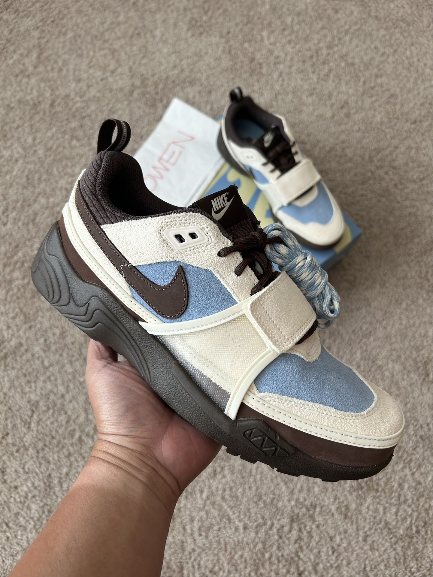 Nike X Travis Scott Zoom Field Jaxx Leche Blue