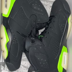 Jordan Retro 6 Electric Green size 12
