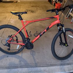 Men’s Mountain Bike 