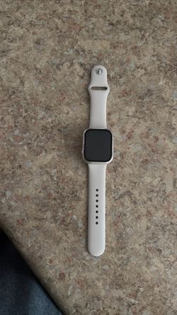 Apple Watch Series 8