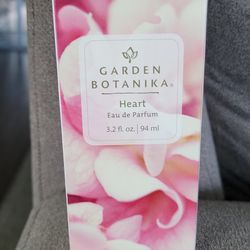 Garden Botanika Heart Perfume