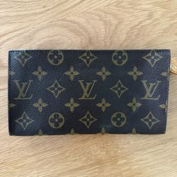 LV Cosmetic pouch