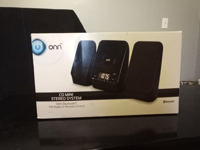 Onn CD Mini Stereo System