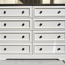 Modern Farmhouse 8 Drawer Dresser 