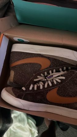Nike Blazer Mid High-Top Sneakers