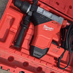 Taladros Milwokee Electrico Hammer