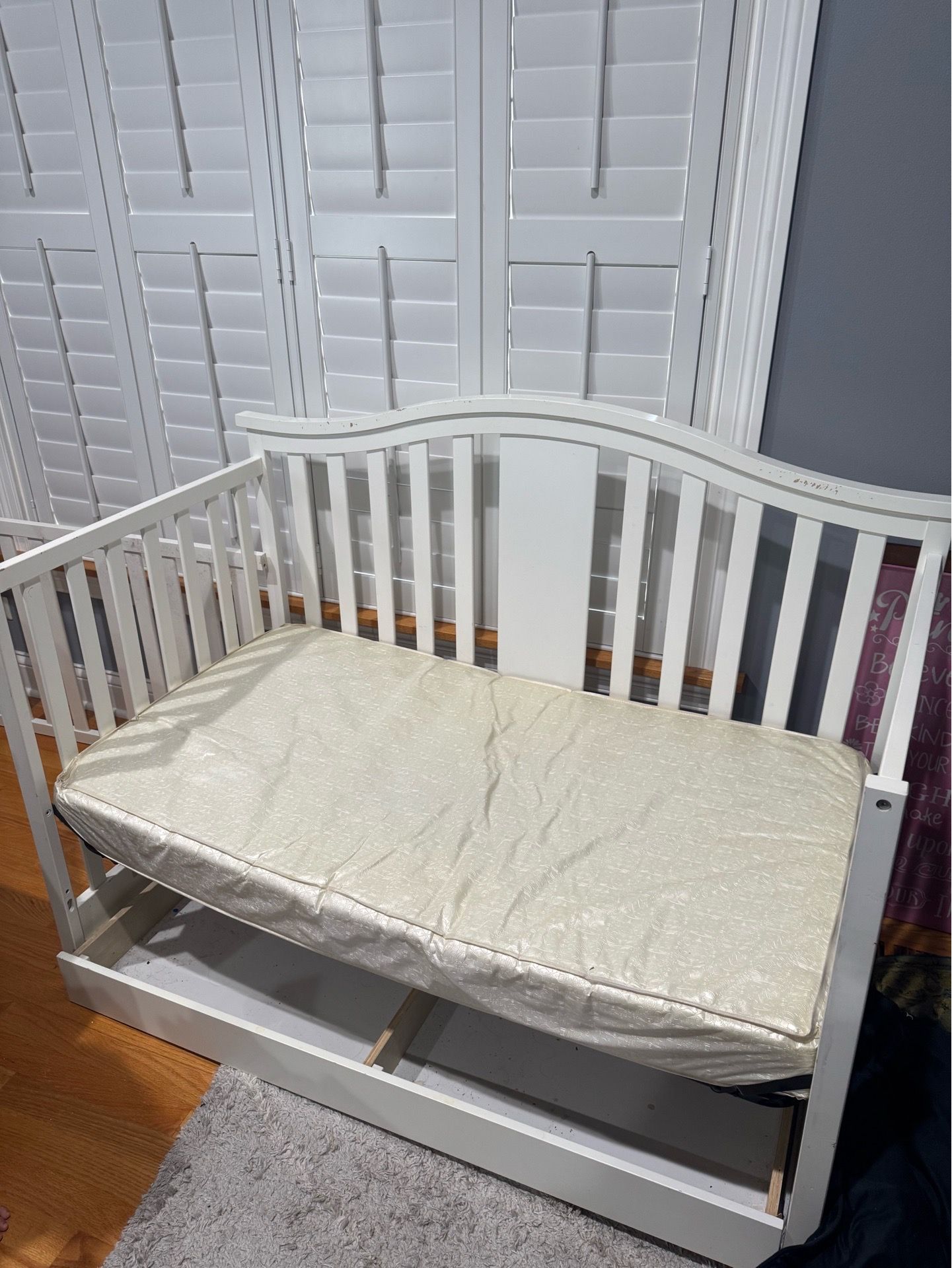 Baby crib bed