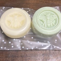 Shampoo & conditioner bar 