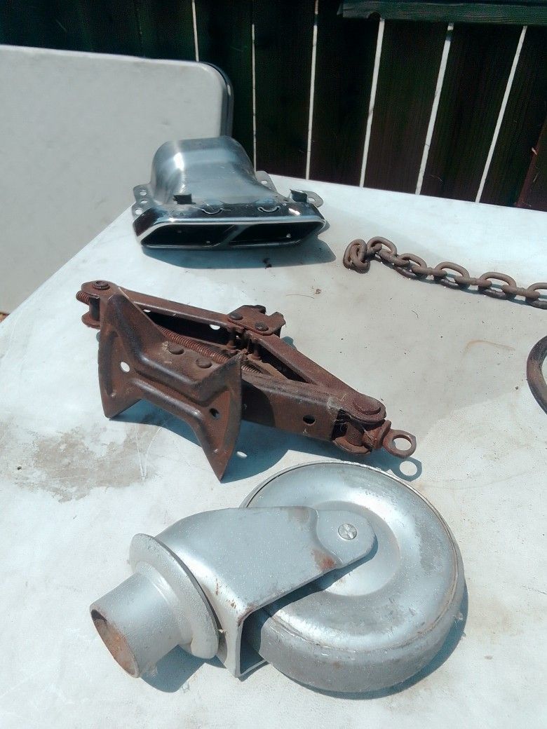 RV, Front Hitch Roller, Automotive Jack