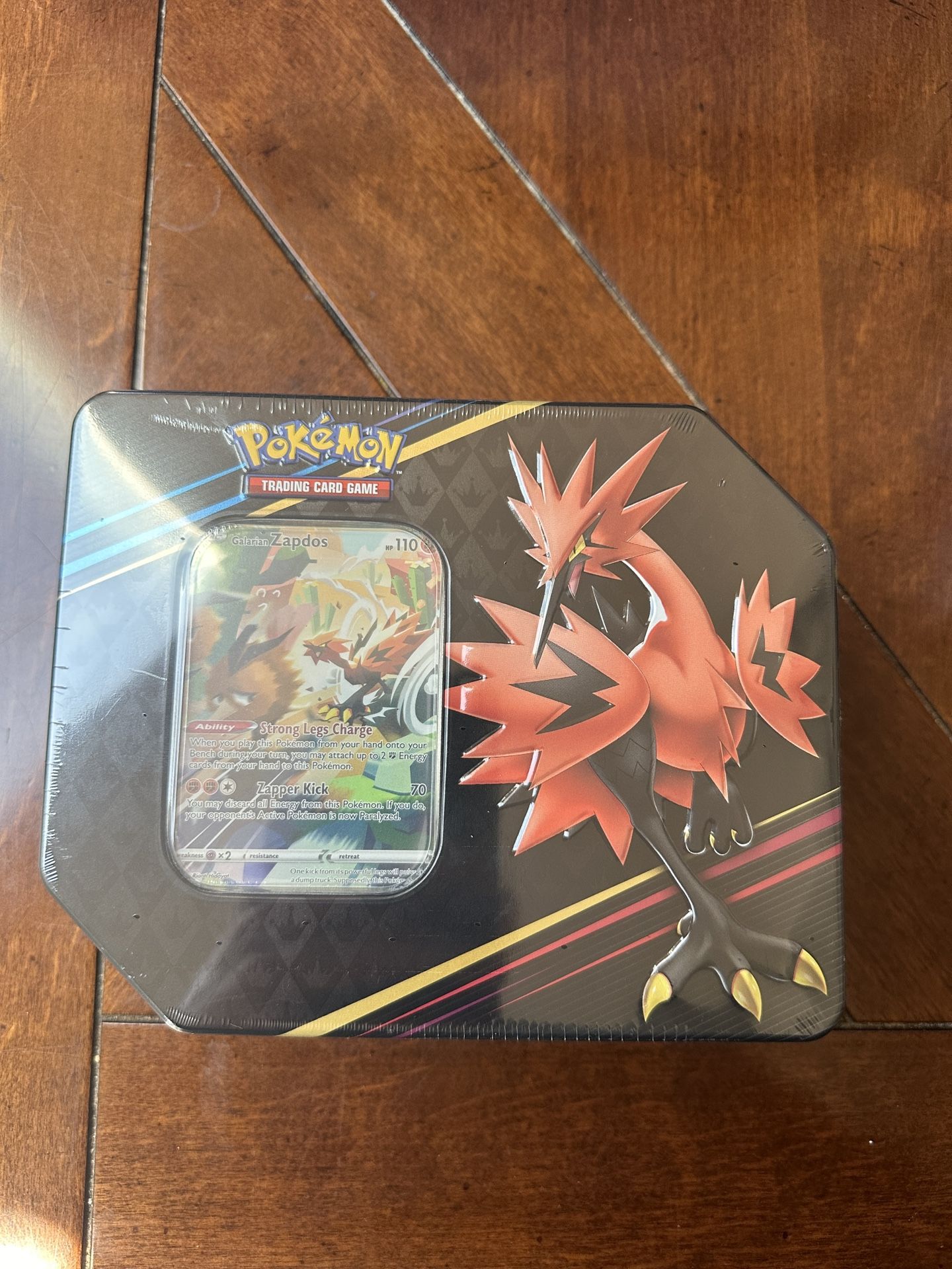 Pokémon Crown Zenith Zapdos Tin 