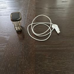 Apple Watch (with Charger)