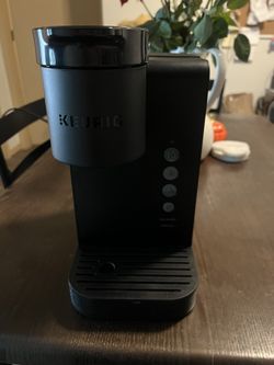 Keurig K-Express Essentials Single Serve K-Cup Pod Coffee Maker, Black