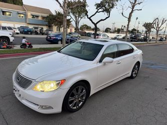 2007 Lexus LS 460