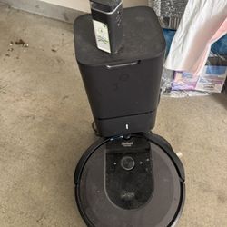 Irobot Roomba I7