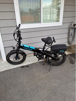 Lectric  e-bike with accessories