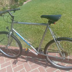 Mongoose Bike Sz 26 Tires Runs Good