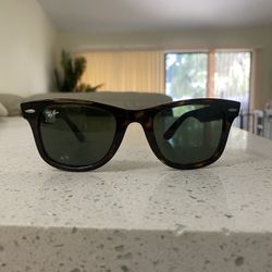 Ray-Ban Sunglasses
