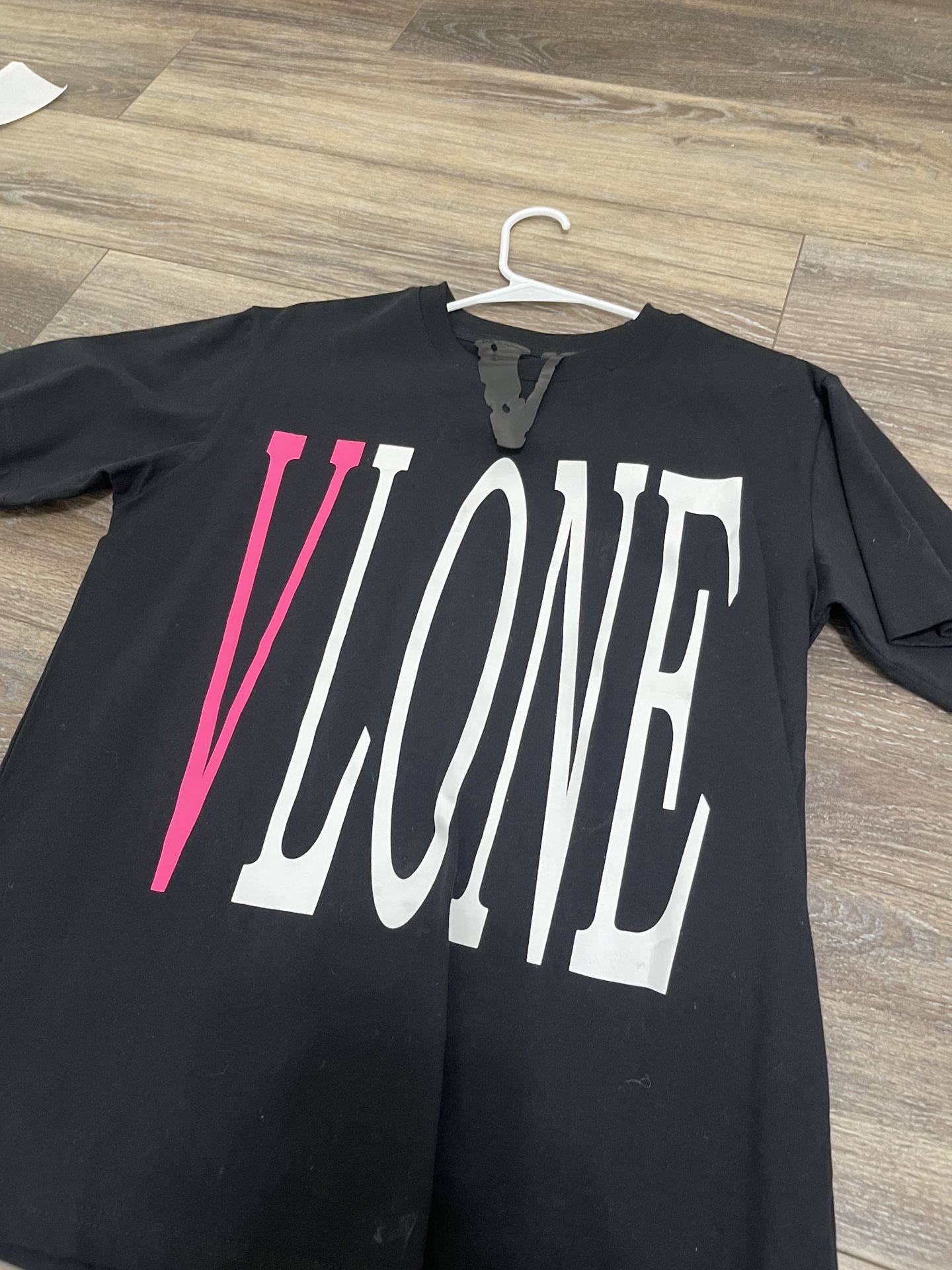 Vlone T Shirt Size Medium