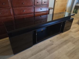 Brand new solid wood TV stand 70x20x15