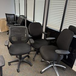 Office Chairs 