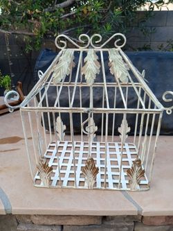 Vintage Style Metal Decorative Birdcage. Fantastic for Plants or Flowers.