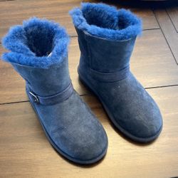 Girl Boots Size 1