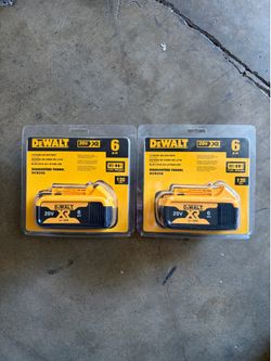 DCB206 DEWALT 20V MAX 6.0Ah Lithium-Ion Battery DCB206 2 PACK