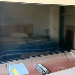 Samsung 50-inch 4K UHD Smart TV UN50RU7100