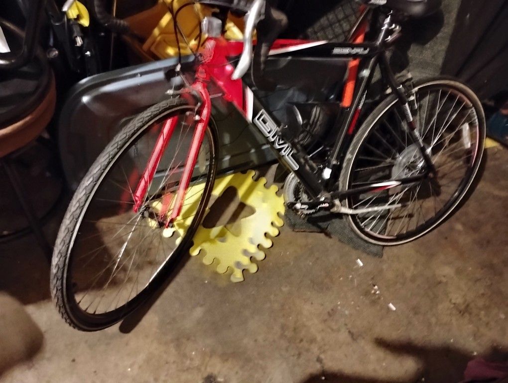 DENALI GMC ROAD SERIES MOUNTAIN BIKE