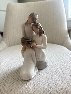 Willow Tree Family Figurine: Our Healing Touch