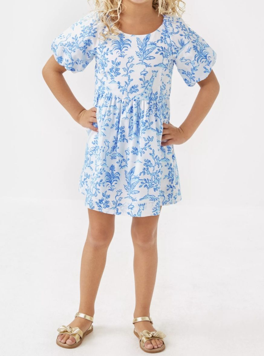 Lilly Pulitzer Girls Mini Knoxlie Dress in Resort White Tall Tales - Size 4