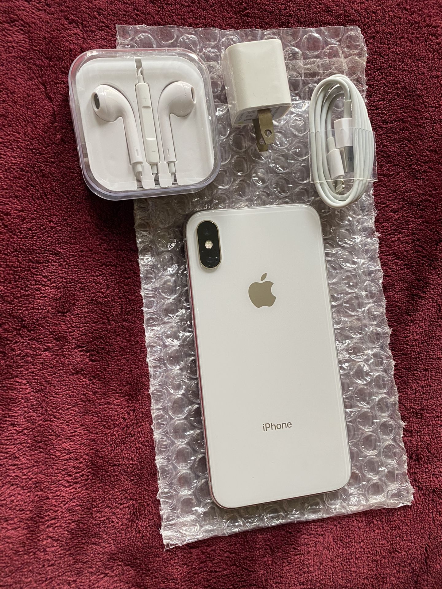 Factory Unlocked IPhone X(10) 64gb