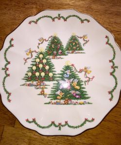 Lenox Joys of Christmas cake plate