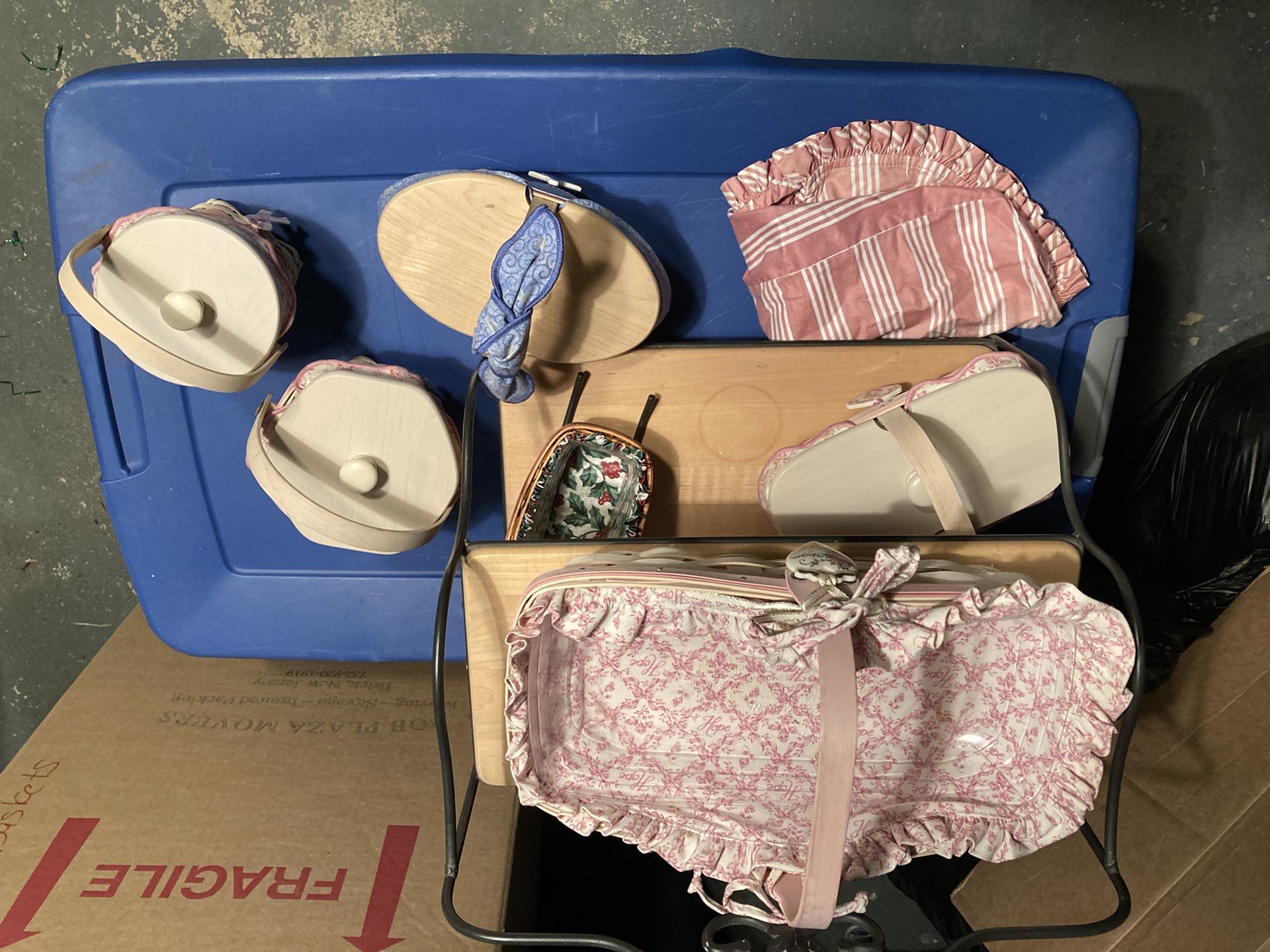 Longaberger Basket And Bakers Rack