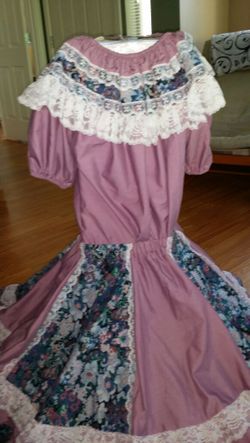 Square Dance set