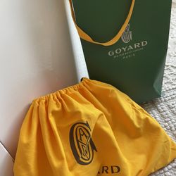 Authentic Gouard  St Louis Pm Bag White 