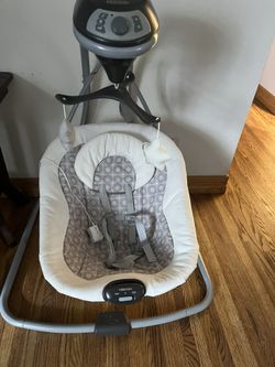 Graco Baby Swing