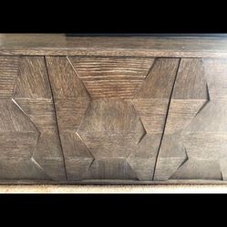 Bernhardt Linea Media Console - Charcoal