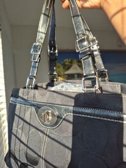 COACH Signature TOTE  