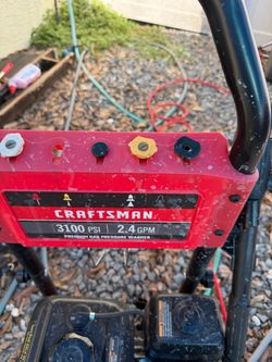 CRAFTSMAN (49-State) 3100-PSI 2.4-GPM Cold Water Gas Pressure washer with 4 Spray Tips