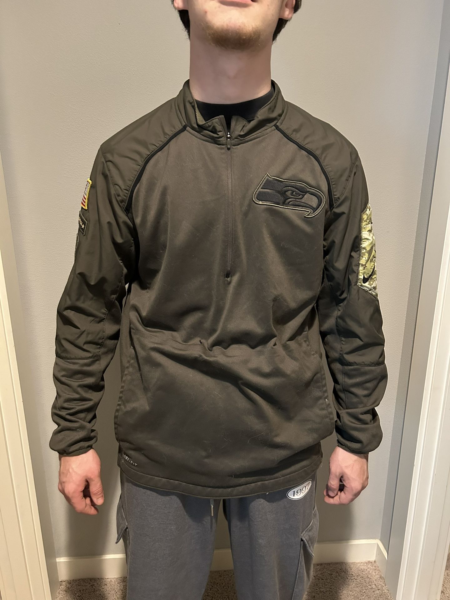 Nike Salute To Service Seahawks Half-Zip