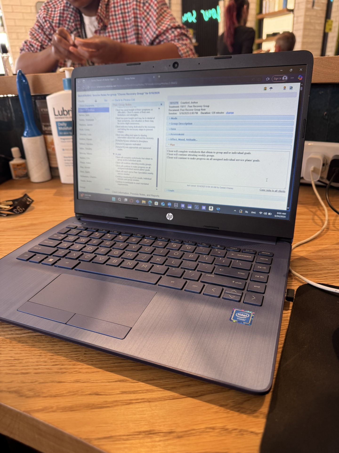 HP Laptop For Sale.