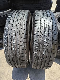 225/75/16 LT Michelin