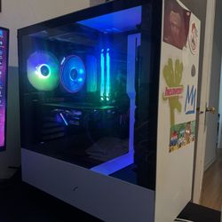Self-built PC, Ryzen 7 3700x, RTX 2060, 16gb RAM, 2 TB Storage, Windows 10