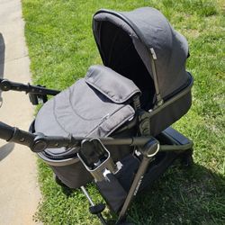 Stroller (One Time Used)